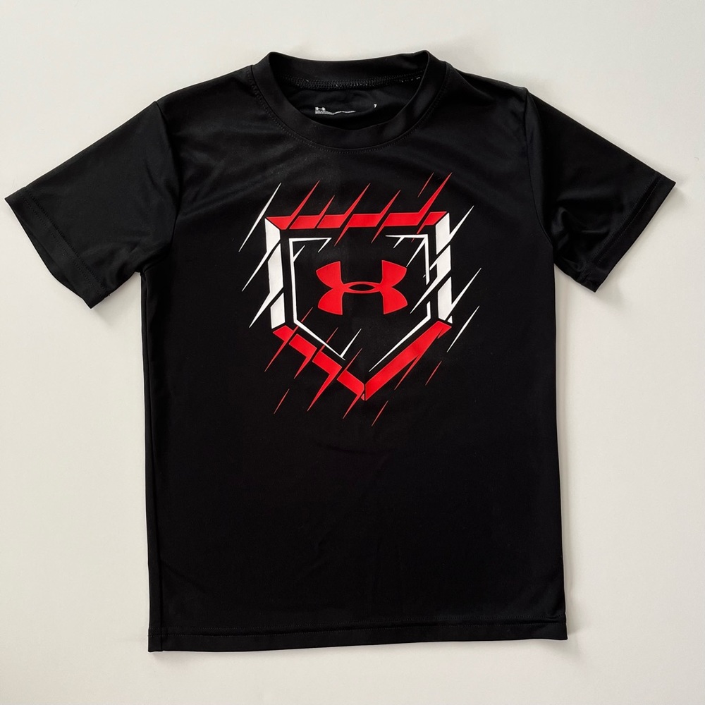 Boys Under Armour Athletic Shirt